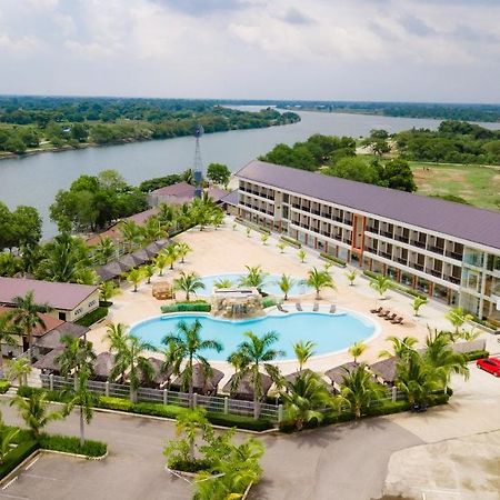 River Palm Hotel And Resort Powered By Cocotel Bugallon Luaran gambar